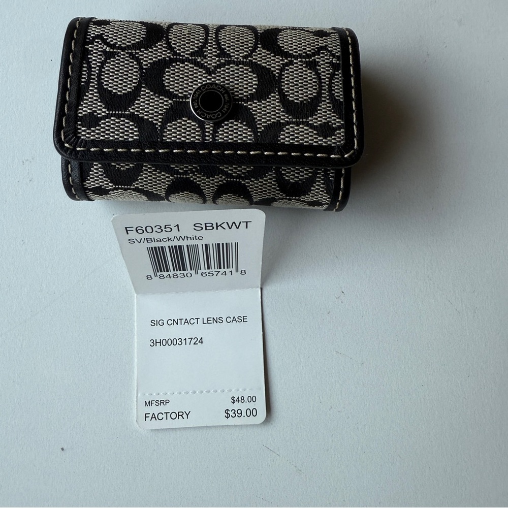 New- Coach Contact Lens Case - Picture 5 of 5